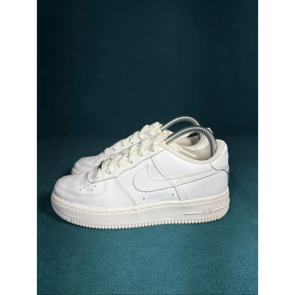Nike Air Force 1 Low Triple White GS Youth Size 5Y Women’s 6.5 White Sneakers Sh